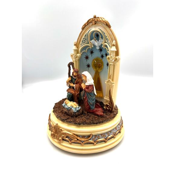 Holy Family - Christmas San Francisco Music Box Co Divine Star-Plays great! - Picture 3 of 13